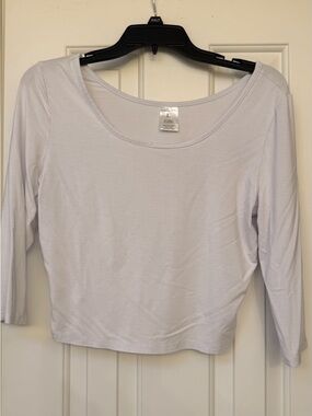 White Scoop Neck Long Sleeve Women's Top
